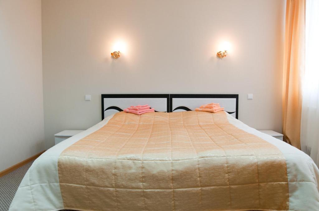 Avenue Hotel Zaszlavje Szoba fotó