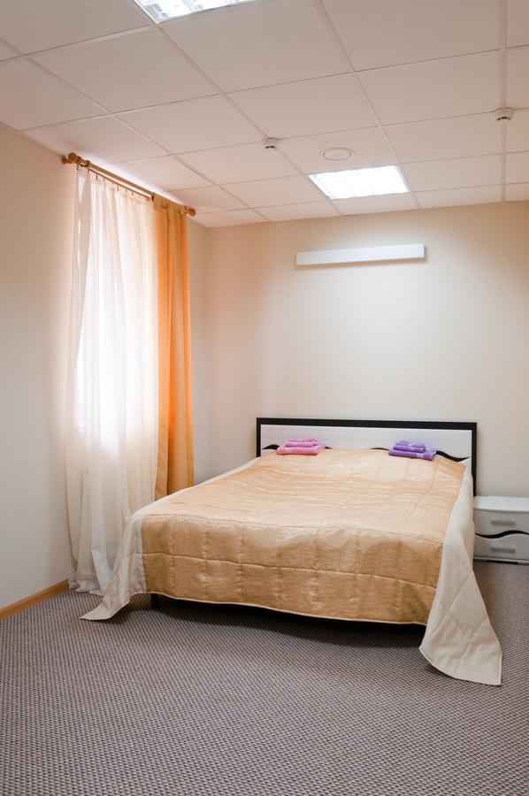 Avenue Hotel Zaszlavje Kültér fotó